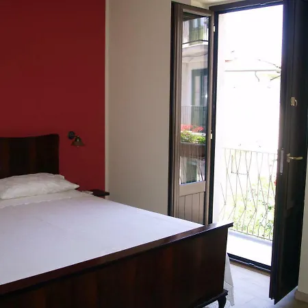 Mamma Elena Bed & Breakfast *