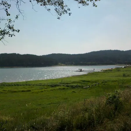 לינה וארוחת בוקר Mamma Elena 3*