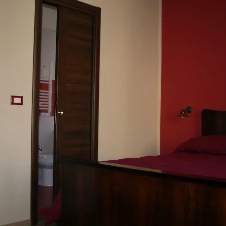 Mamma Elena Bed & Breakfast Rovito
