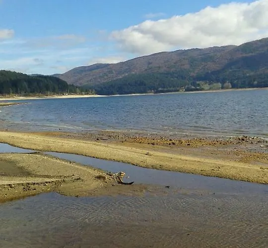 Alojamento de Acomodação e Pequeno-almoço Mamma Elena 3*