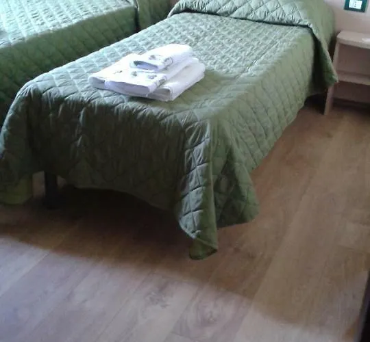 Alojamento de Acomodação e Pequeno-almoço Mamma Elena Rovito